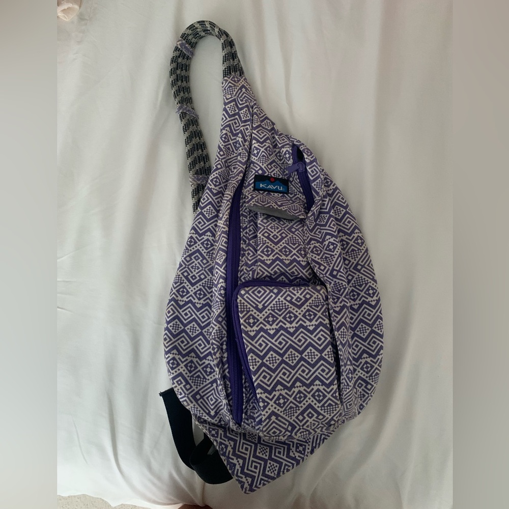 Kavu Cross Body Bag | Purple & White Patterned